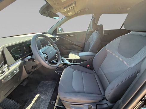 New 2026 Kia Niro LX FWD image 11