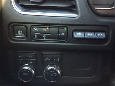 Used 2021 GMC Yukon AT4 w/ Rear Media and Nav Package image 20