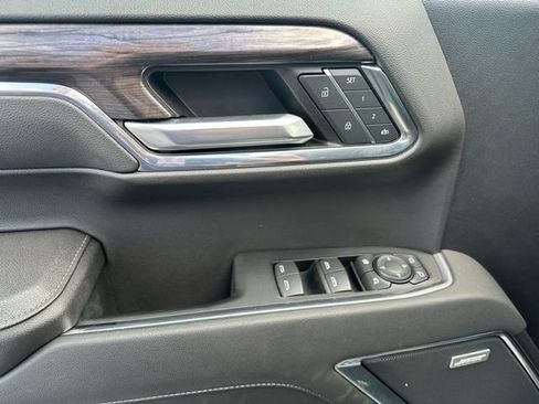 Certified 2023 Chevrolet Silverado 1500 LTZ AWD/4WD image 3
