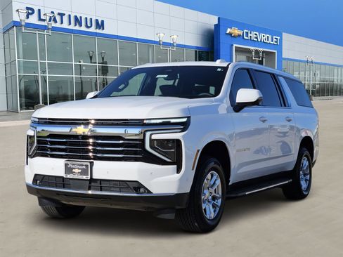 New 2026 Chevrolet Suburban LT w/ Comfort Package RWD image 2