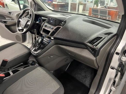 Used 2019 Ford Transit Connect XL image 11