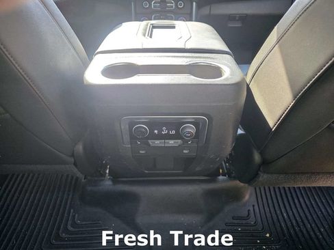 Used 2021 Chevrolet Tahoe LT w/ LT Signature Package AWD/4WD image 11