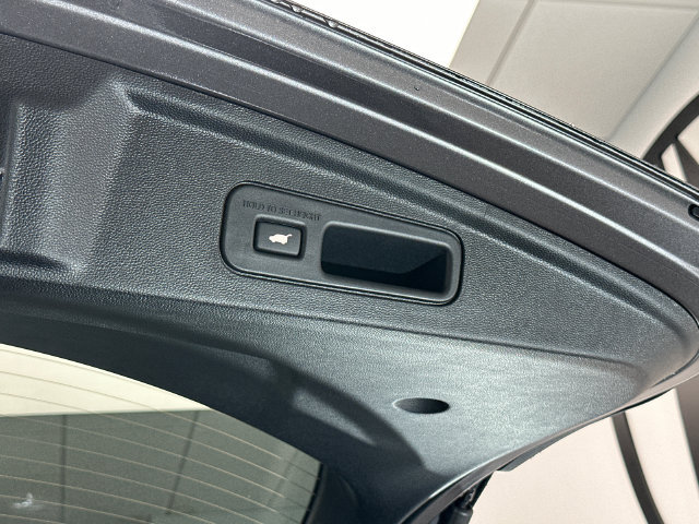 Certified 2026 Acura MDX SH-AWD image 25