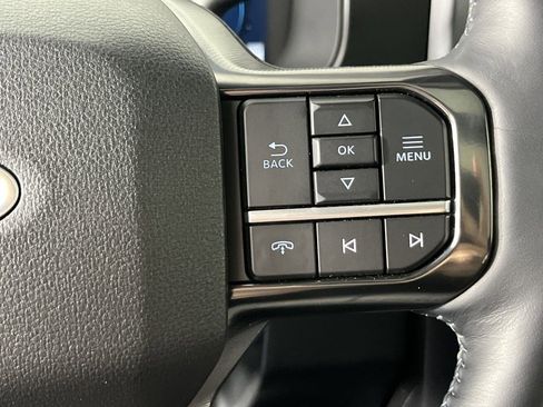 Certified 2025 Ford F350 Platinum image 18