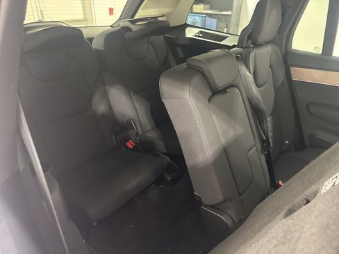 Used 2026 Volvo XC90 B6 Plus w/ Protection Package Premier image 30