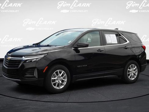 Used 2024 Chevrolet Equinox LT w/ LPO, Floor Liner Package FWD image 20