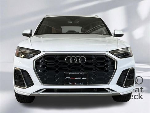 Used 2023 Audi Q5 2.0T Premium w/ Convenience Package AWD/4WD image 22