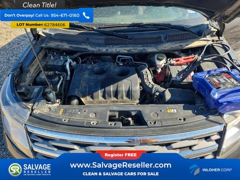 Used 2018 Ford Explorer XLT FWD image 16