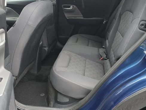 Used 2019 Kia Niro LX image 14