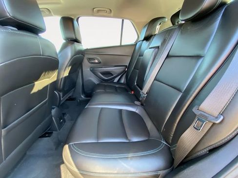 Used 2016 Chevrolet Trax LTZ image 13