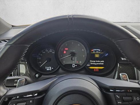 Used 2022 Porsche Macan S image 18