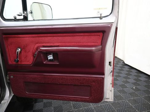 Used 1989 Dodge Ramcharger 4WD image 23