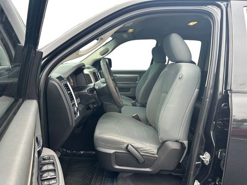 Used 2016 RAM 1500 Classic SLT image 10