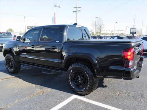 Used 2022 Toyota Tacoma image 6