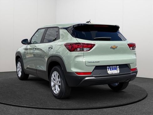 New 2026 Chevrolet TrailBlazer LS FWD image 4