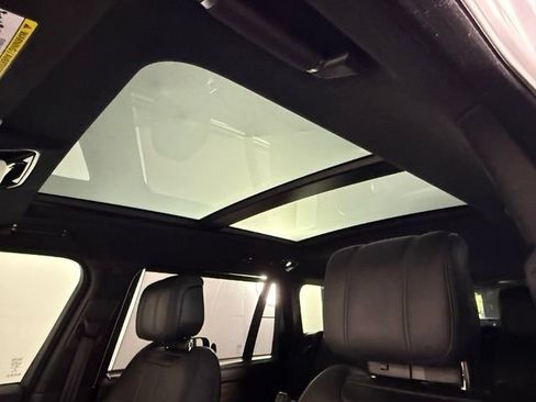 Certified 2019 Land Rover Range Rover Long Wheelbase Supercharged AWD/4WD image 24