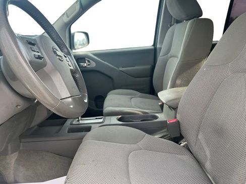 Used 2017 Nissan Frontier SV w/ SV Value Truck Package image 19