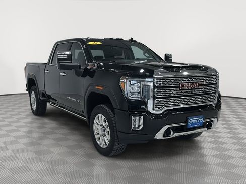 Used 2022 GMC Sierra 3500 Denali w/ Denali Ultimate Package AWD/4WD image 7
