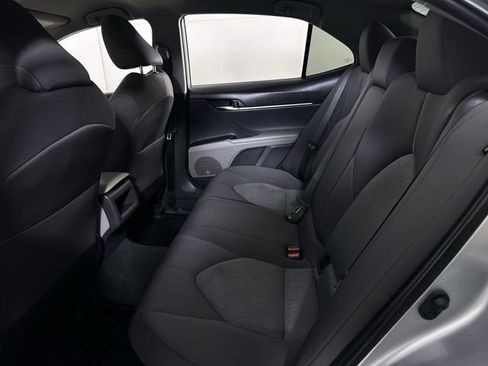 Used 2022 Toyota Camry LE image 26