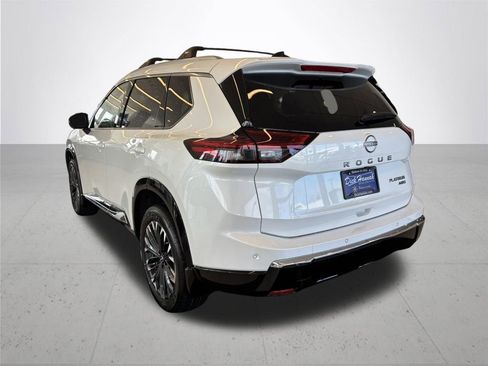 New 2026 Nissan Rogue Platinum image 10