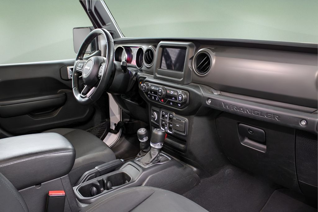 Used 2022 Jeep Wrangler Unlimited Sport AWD/4WD image 20