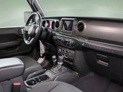 Used 2022 Jeep Wrangler Unlimited Sport AWD/4WD image 20