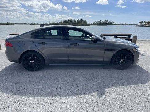 Used 2018 Jaguar XE R-Sport image 5