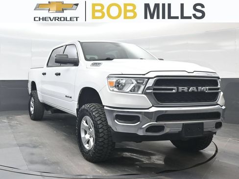 Used 2019 RAM 1500 Tradesman w/ SXT Appearance Group AWD/4WD image 1