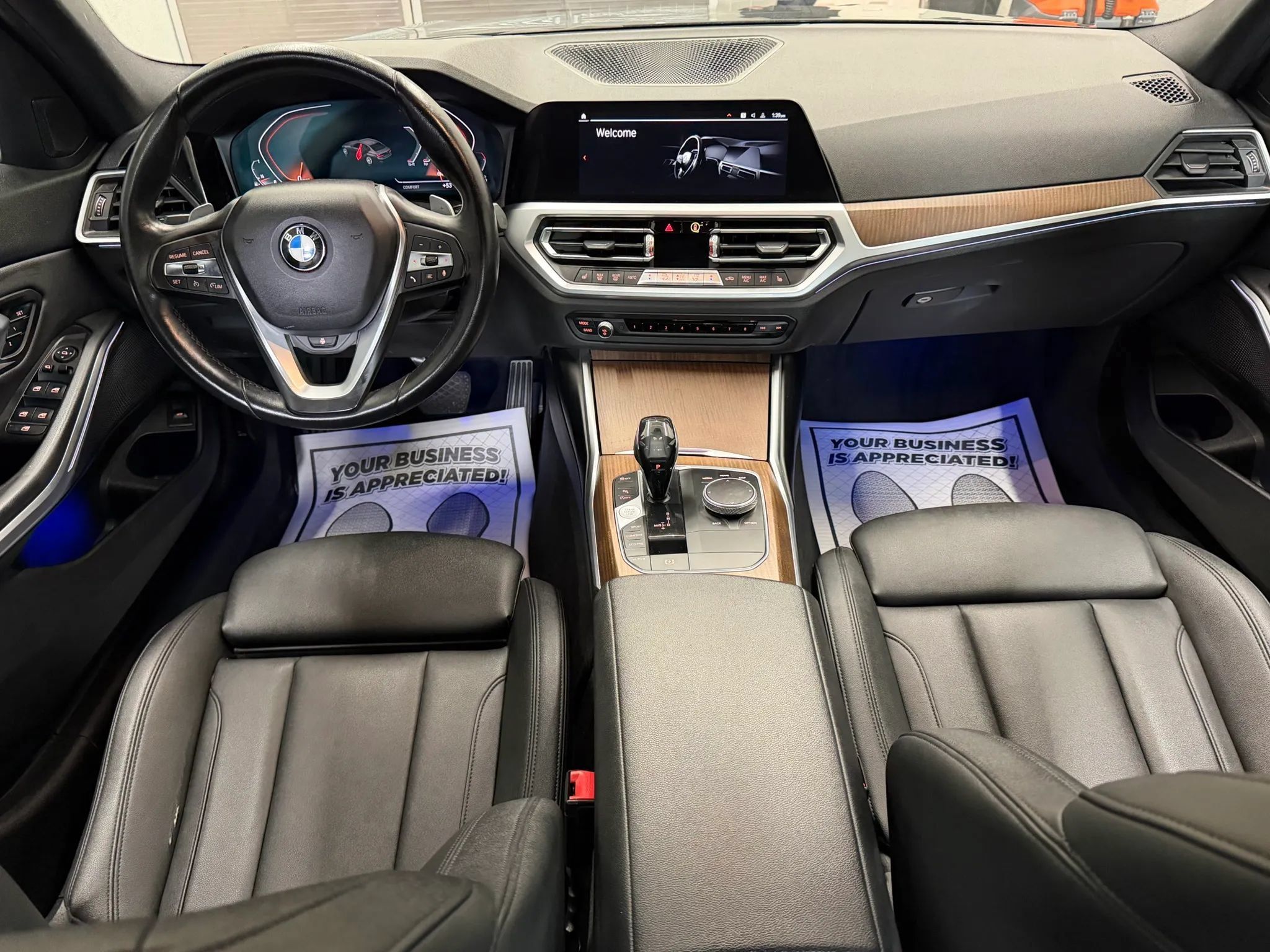Used 2019 BMW 330i xDrive Sedan w/ Premium Package AWD/4WD image 17