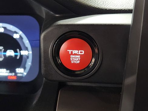 Used 2024 Toyota Tacoma TRD Off-Road image 40