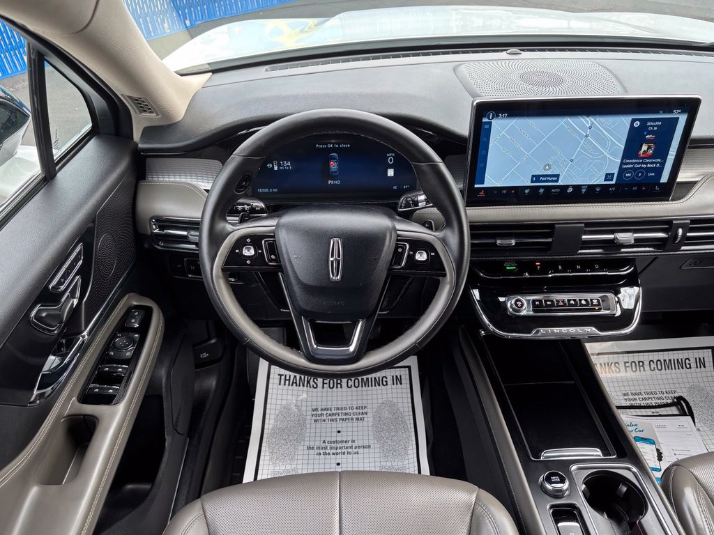 Used 2025 Lincoln Corsair AWD w/ Equipment Group 101A image 25