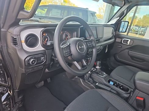 New 2026 Jeep Wrangler Sport AWD/4WD image 33