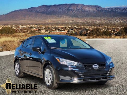 Used 2025 Nissan Versa S w/ Trunk Package image 1