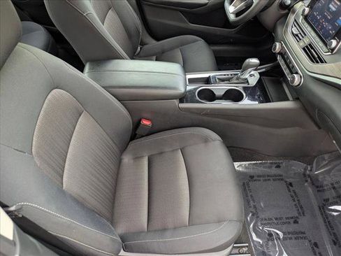 Used 2024 Nissan Altima 2.5 SV FWD image 19