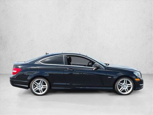 Used 2012 Mercedes-Benz C 250 Coupe image 4