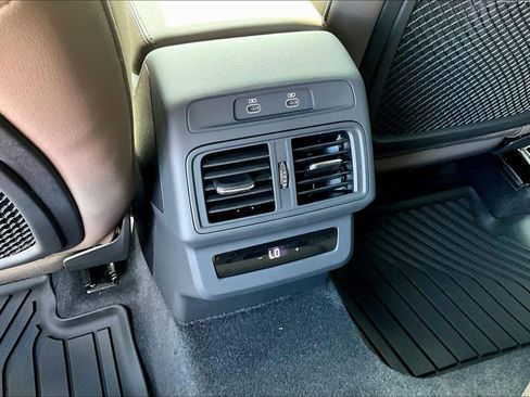 New 2025 Audi Q5 Premium Plus AWD/4WD image 18