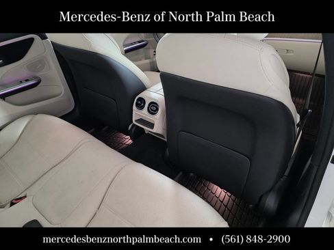 Used 2023 Mercedes-Benz C 300 Sedan image 26
