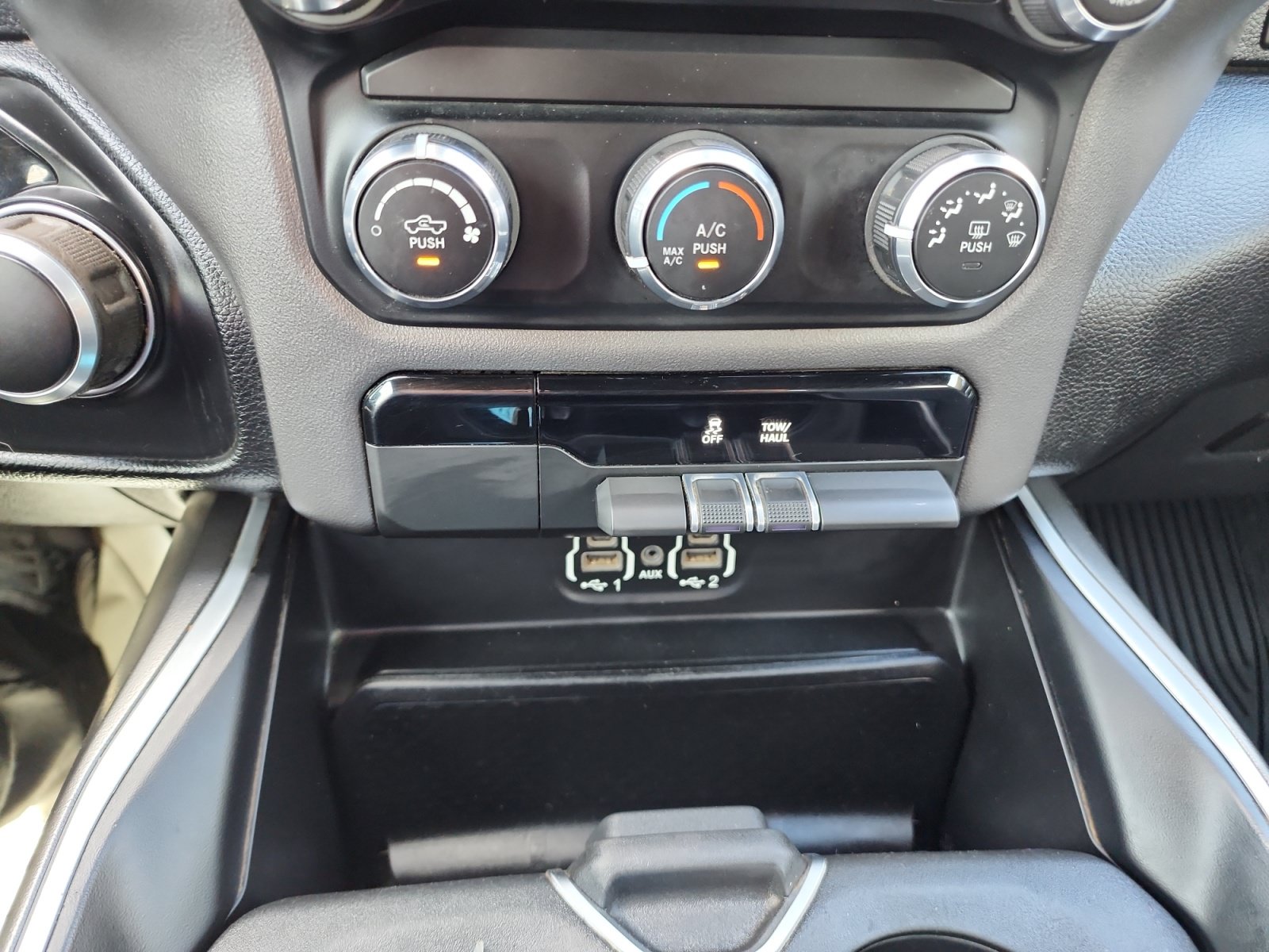 Used 2022 RAM 1500 Big Horn RWD image 23
