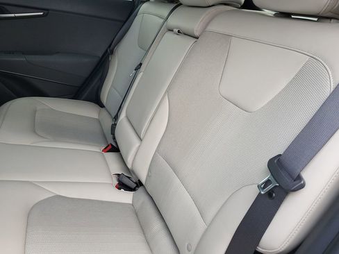 Used 2023 Kia Niro EX Touring image 16