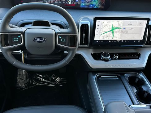 New 2026 Ford Expedition Max Active image 13