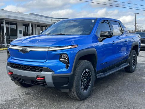New 2026 Chevrolet Silverado EV Trail Boss image 7