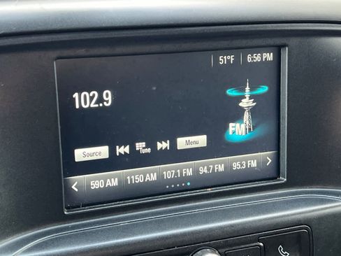 Used 2017 Chevrolet Silverado 1500 Custom image 19