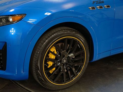 Used 2022 Maserati Levante F Tributo image 10