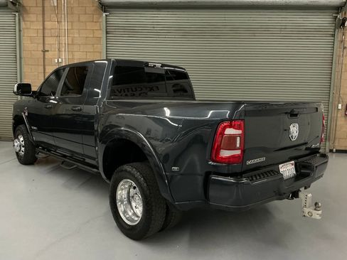 Used 2019 RAM 3500 Laramie image 7