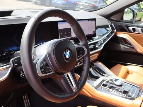 Used 2026 BMW X6 M60i AWD/4WD image 12