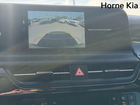 New 2026 Kia Seltos S FWD image 18