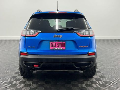 Used 2021 Jeep Cherokee Trailhawk w/ Comfort/Convenience Group AWD/4WD image 9