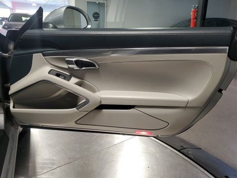 Used 2018 Porsche 911 Carrera image 26