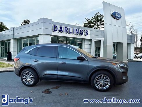 Used 2022 Ford Escape SEL w/ Technology Package image 4