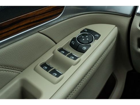 Used 2019 Ford Explorer Limited w/ Ford Safe & Smart Package image 30